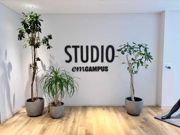 豊橋のemCAMPUS STUDIO